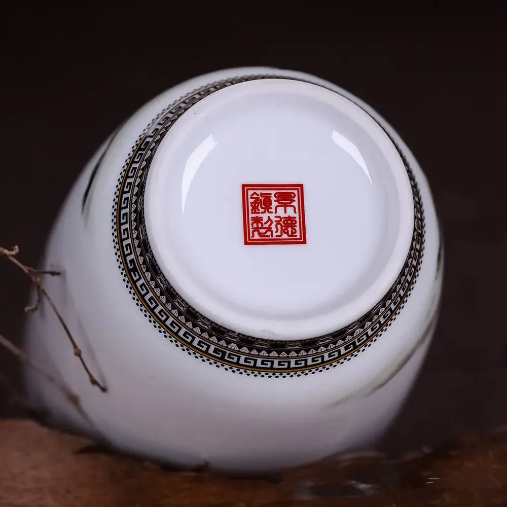Vase en céramique traditionnelle de Jingdezhen